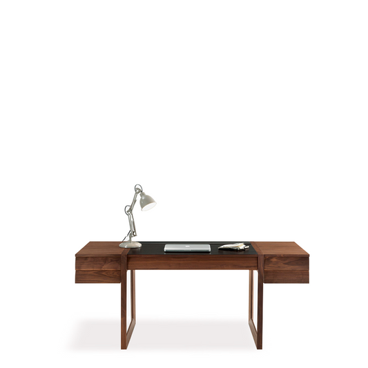 Elle Erit - Desk