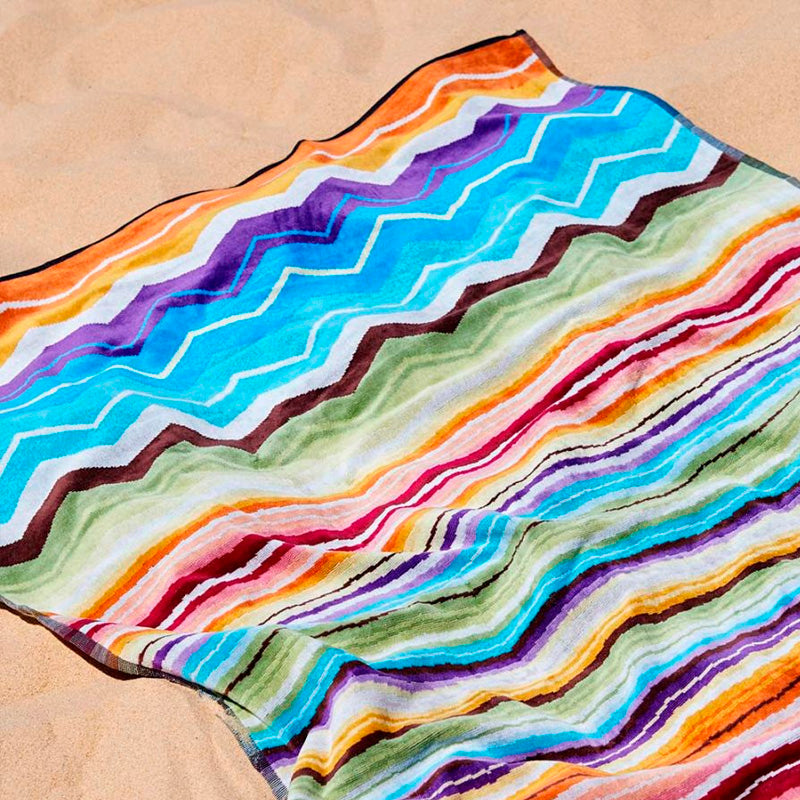 Hug - Beach Towel