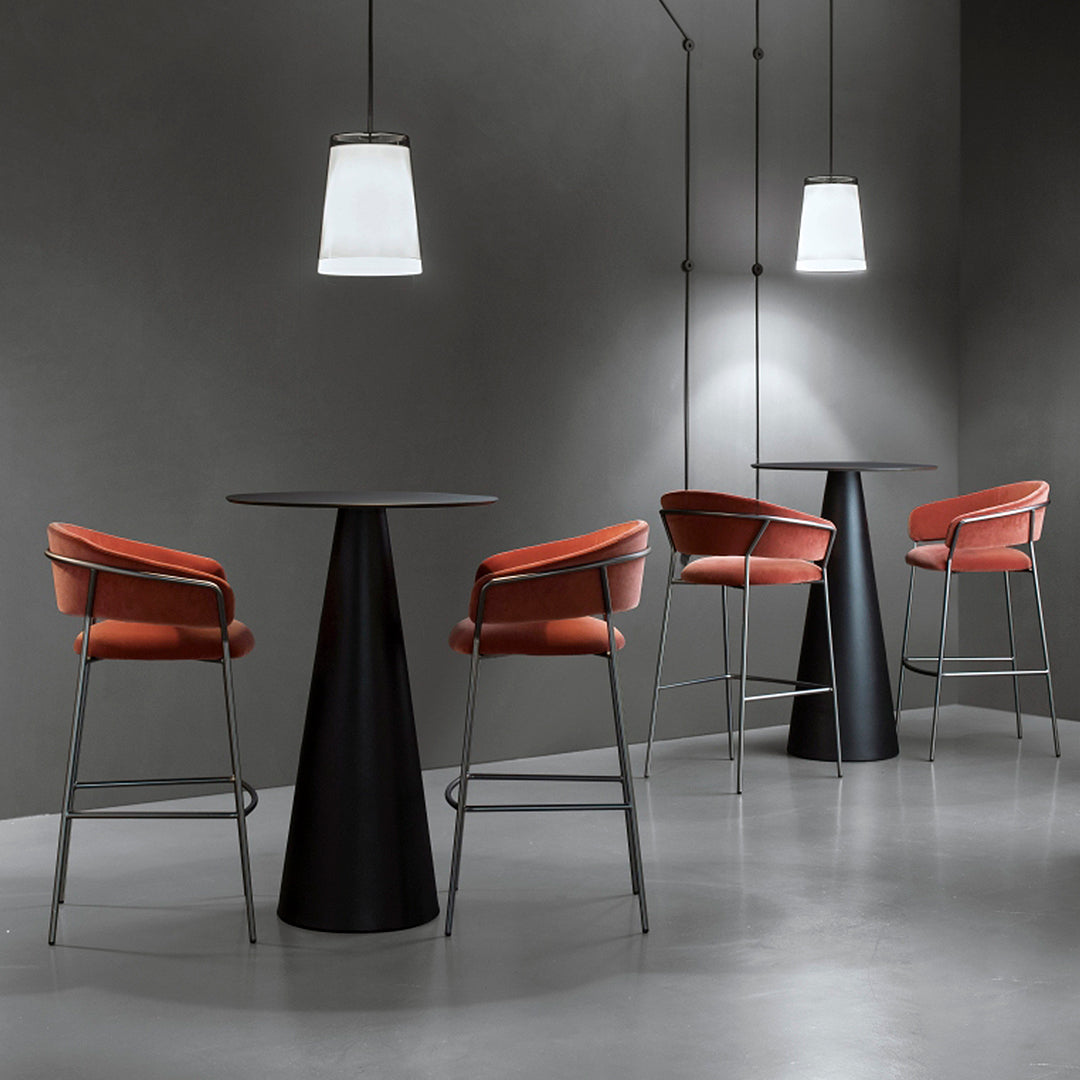 Ikon - Outdoor Table