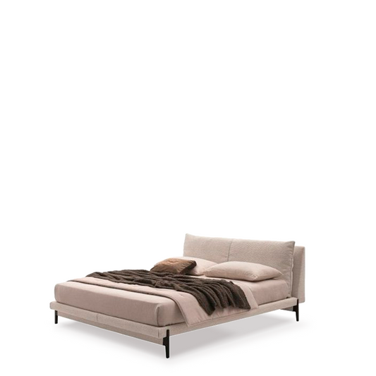 Kim - Bed