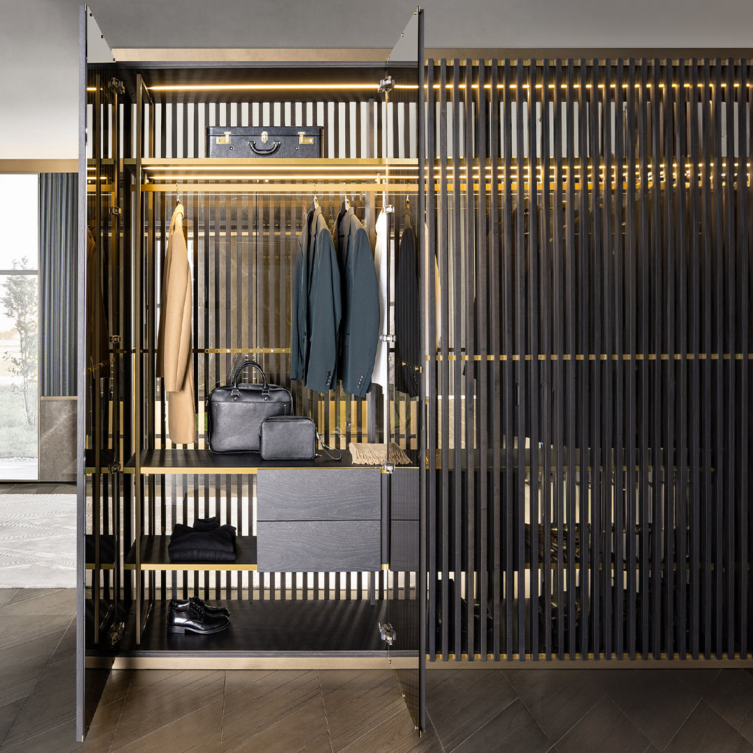 Tal - Wardrobe