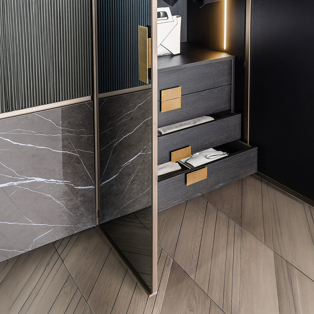 Hege - Wardrobe