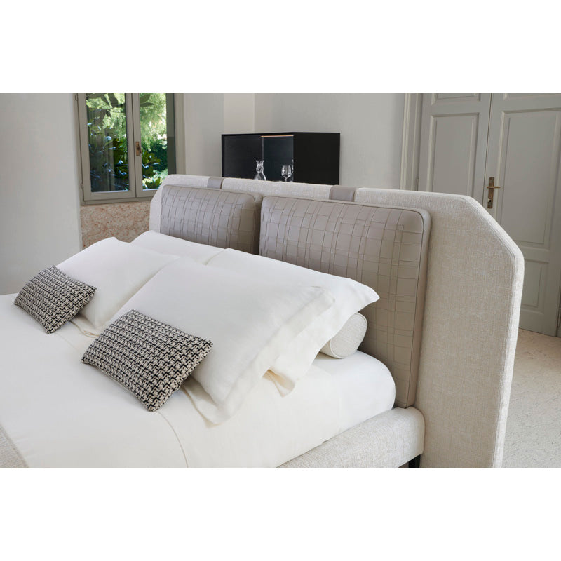 Karl - Bed