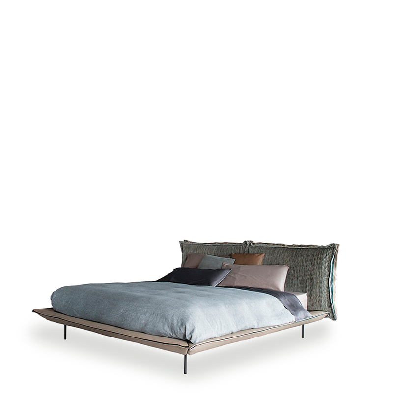 Auto Reverse - Bed