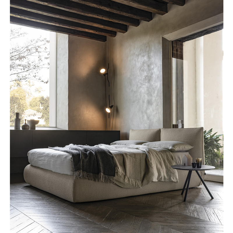 Venus - Bed