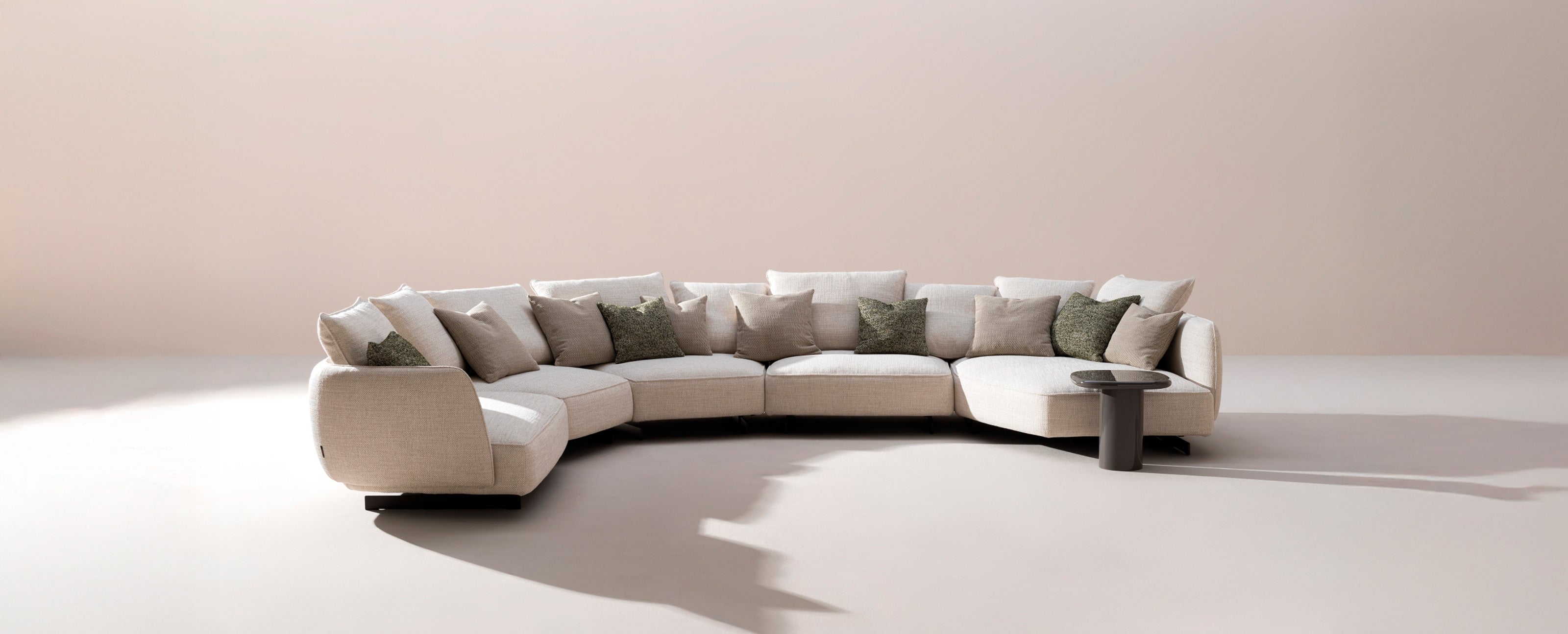 Sofas & Sectionals