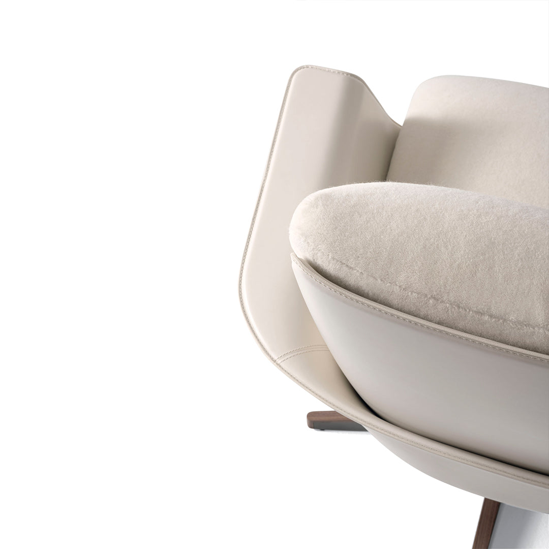 Clori - Armchair