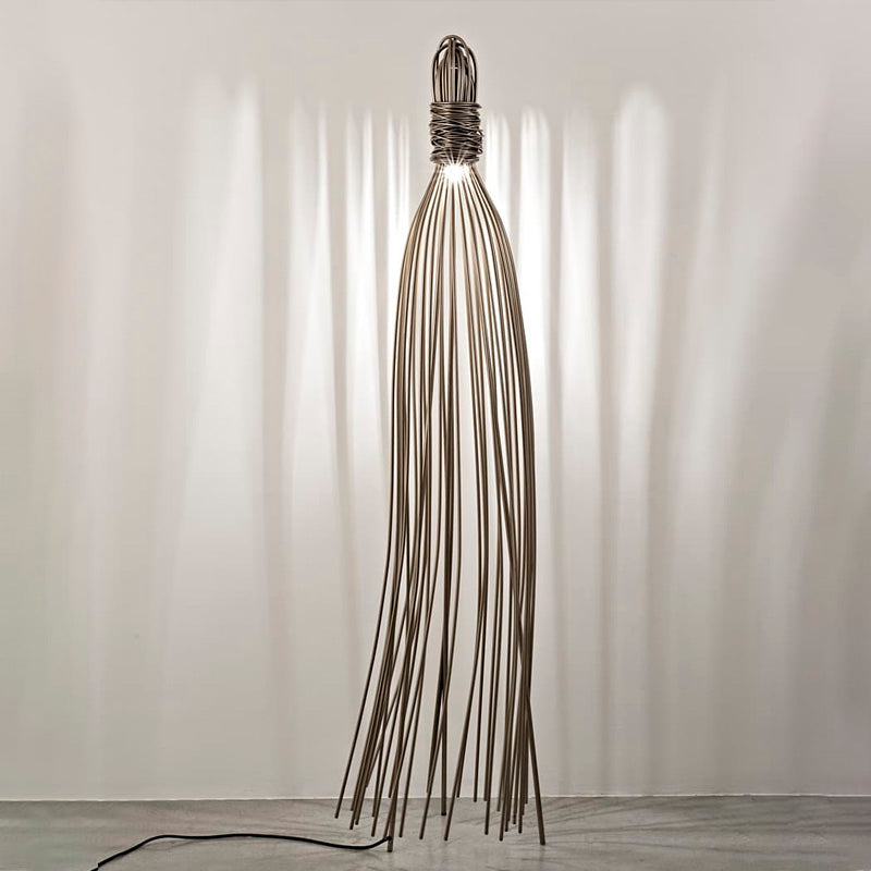 Hugo - Floor Lamp