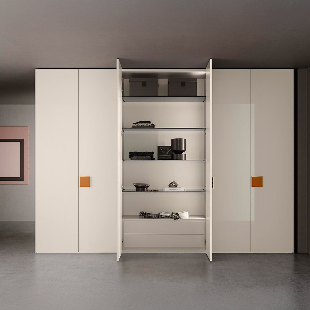 Milano - Wardrobe