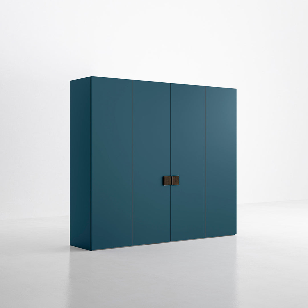 Milano - Wardrobe