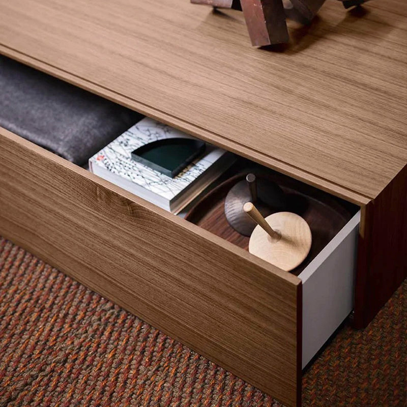 People 3 - Dresser