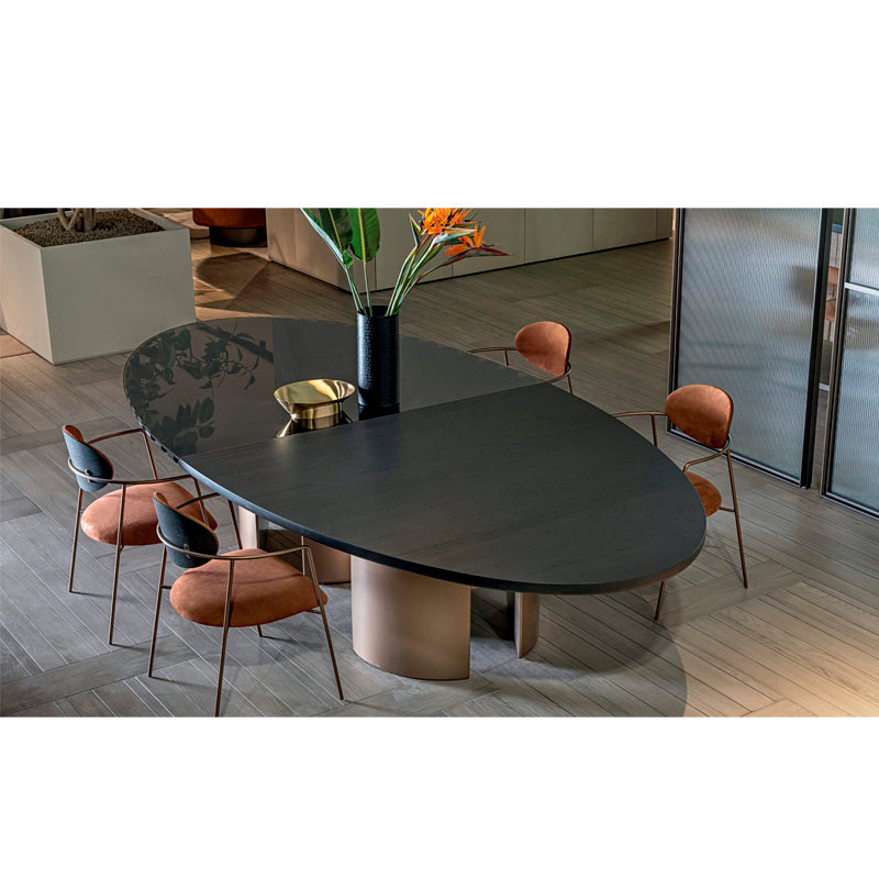 Tal -Dining Table Rounded - Oval
