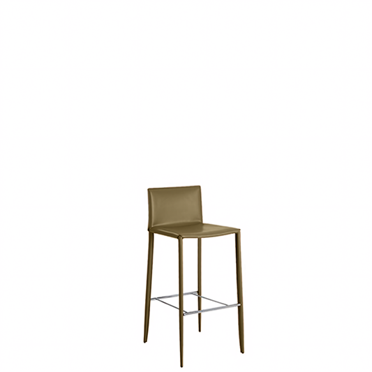 Bella - Barstool