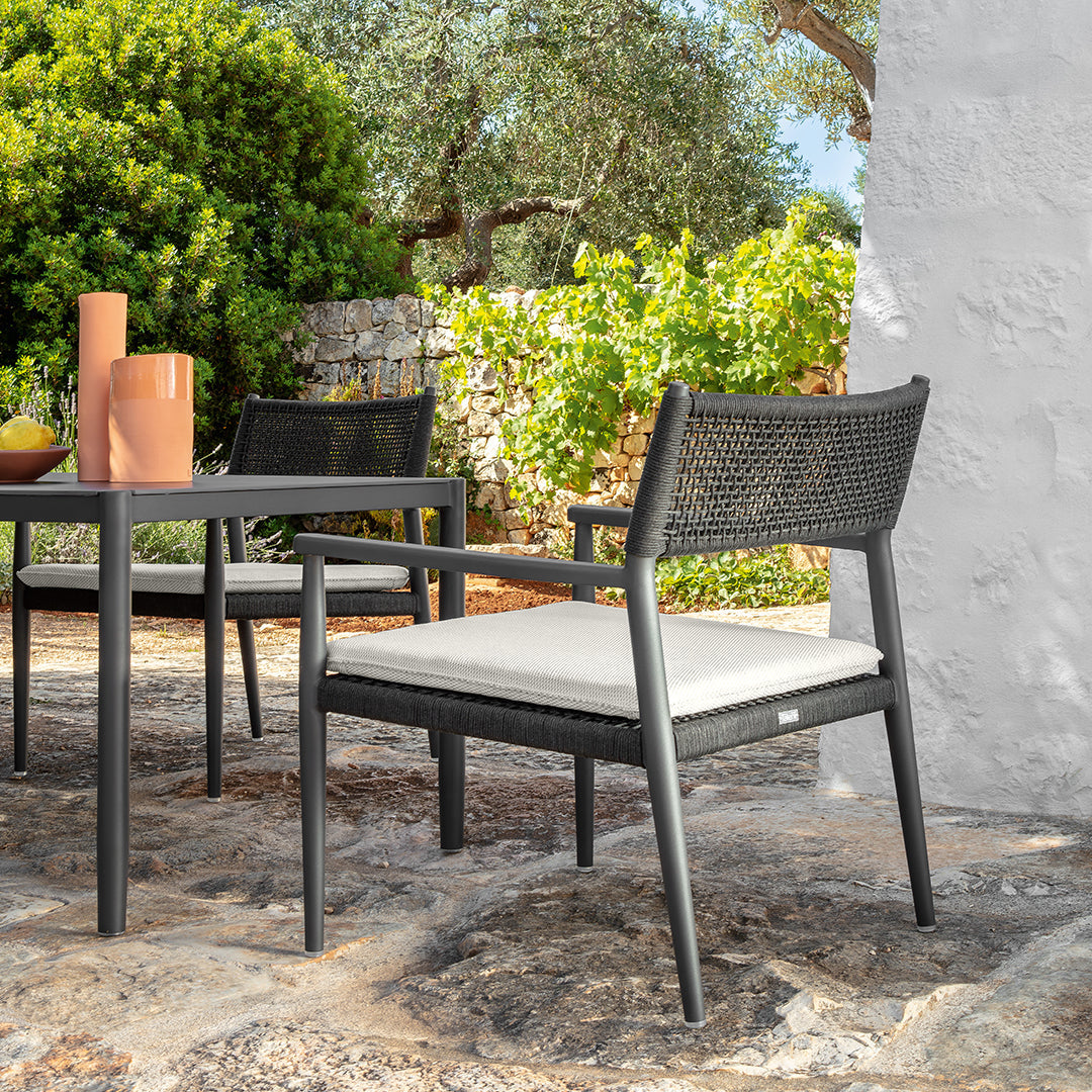 Dolcevita Alu - Lounge Armchair Graphite