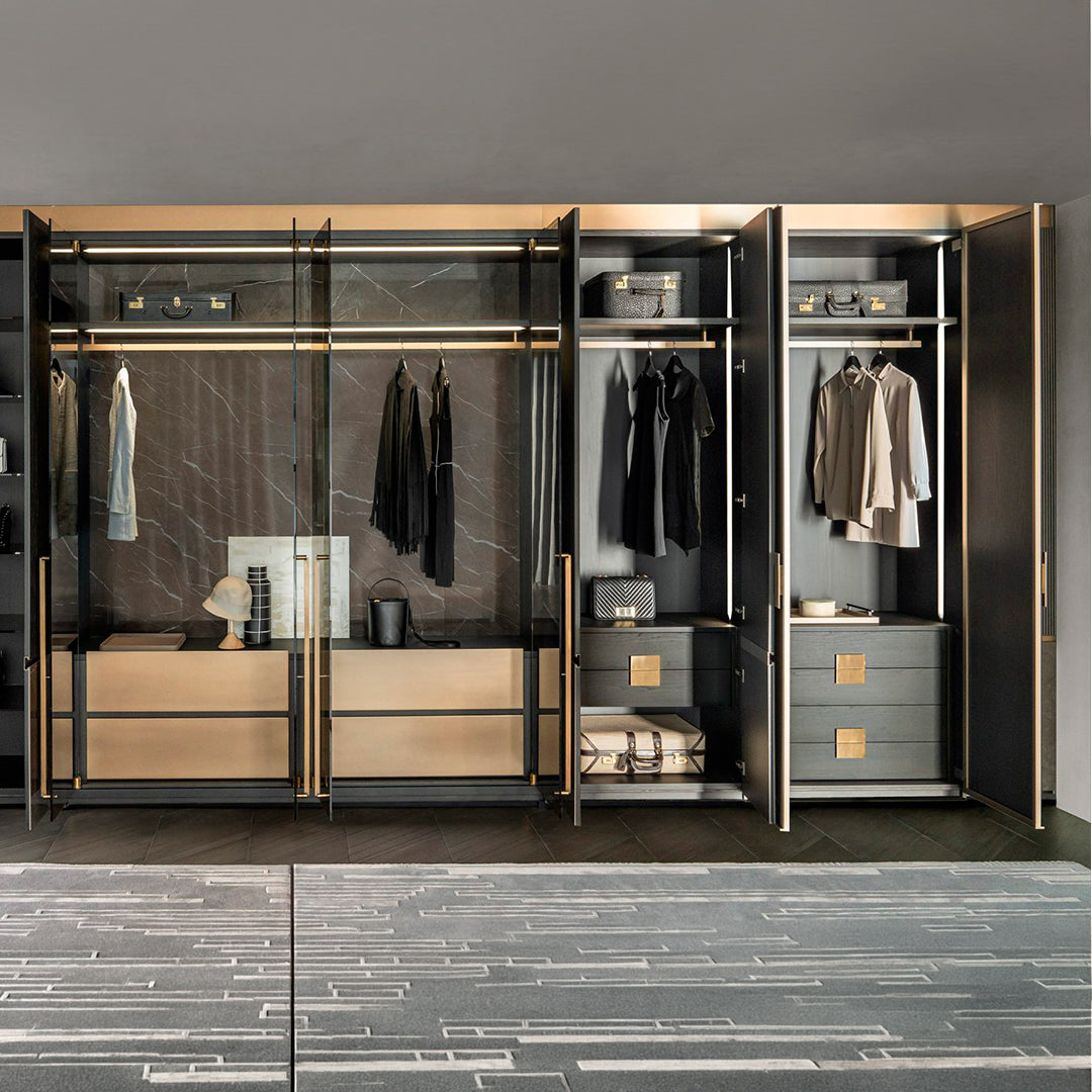 Hege - Wardrobe
