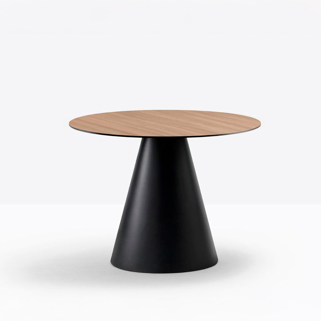 Ikon - Outdoor Table