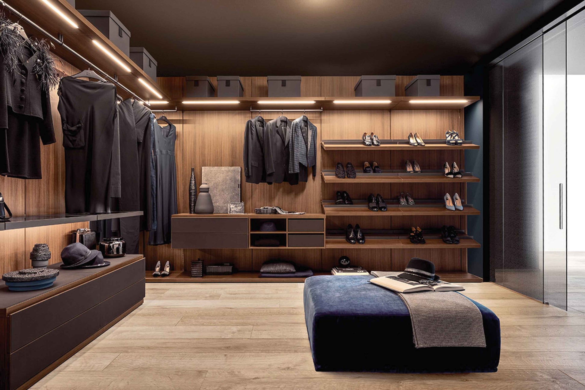 Walk-In Closets – Addison House