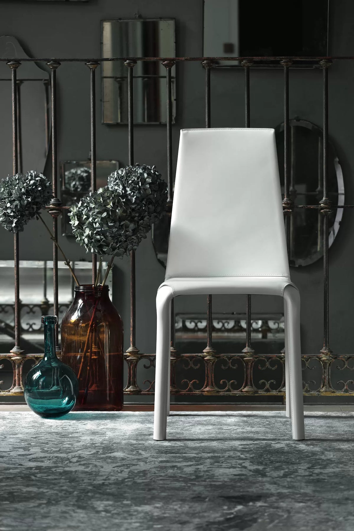 Alice - Side Chair