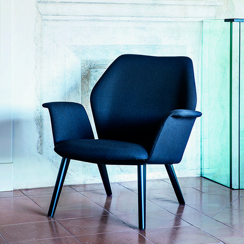 Ava 1694 - Lounge Chair