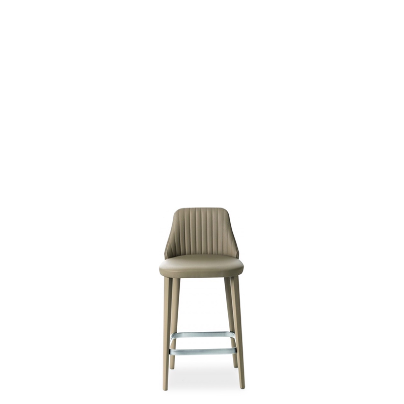 Break 1541 - Stool
