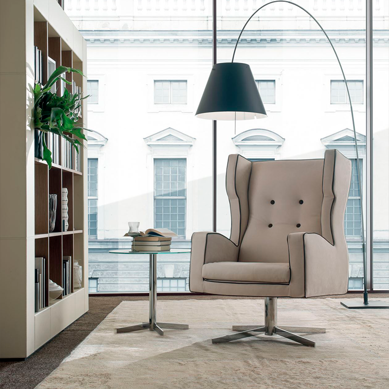 Cassandra - Lounge Chair