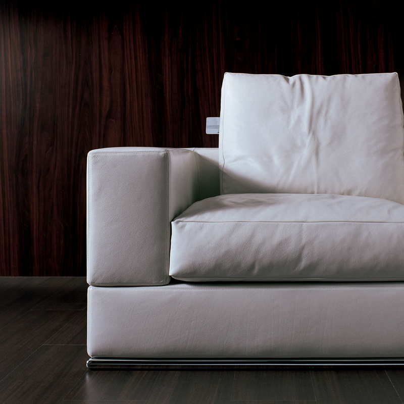 Keen - Sectional / Sofa
