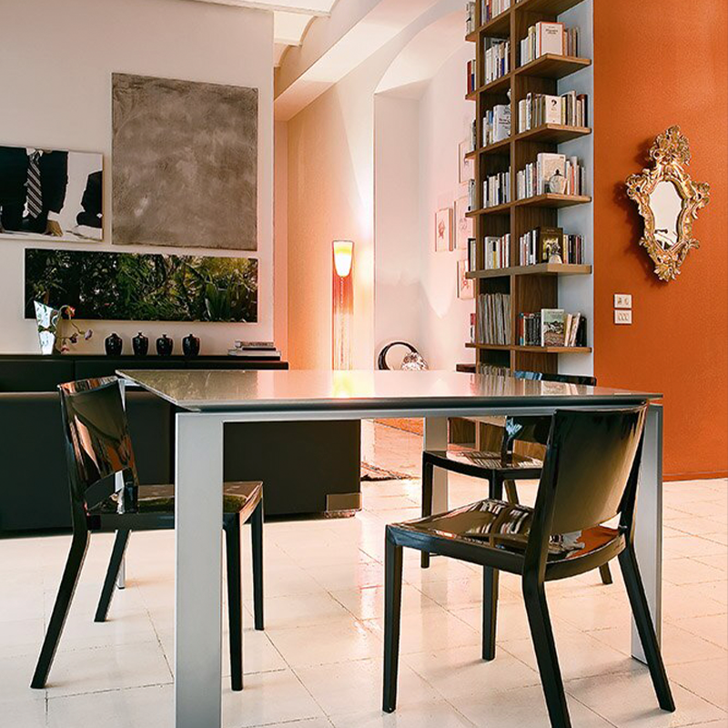 Lizz Mat - Side Chair