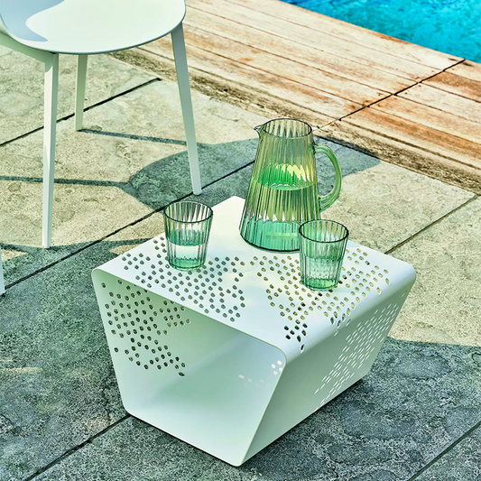 Pattern - Outdoor Table