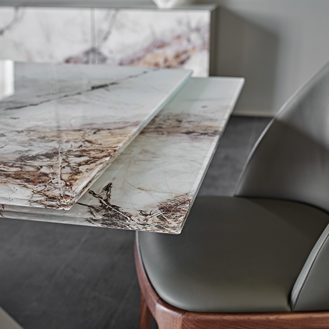 Premier Crystalart Drive - Dining Table
