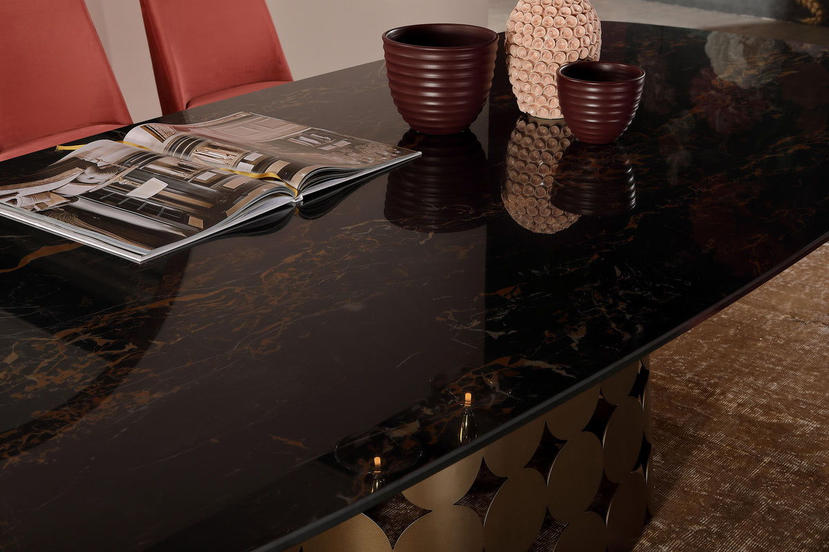 Pois Gold - Dining Table