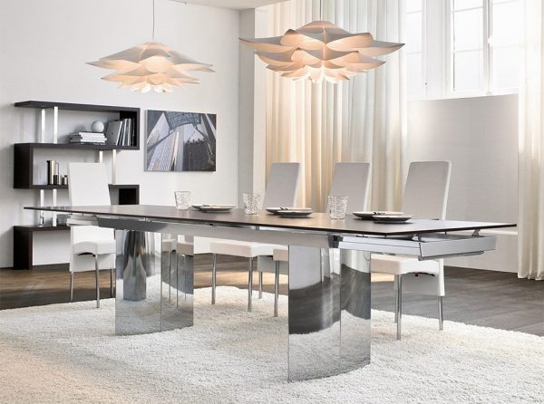 Manhattan - Dining Table